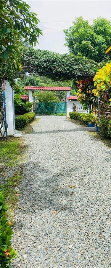 Hospedaje Quepos Dış mekan fotoğraf
