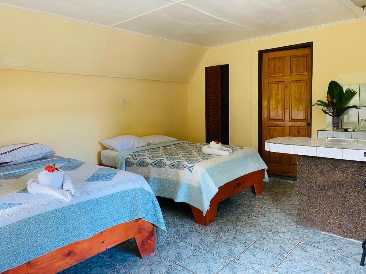 Hospedaje Quepos Dış mekan fotoğraf