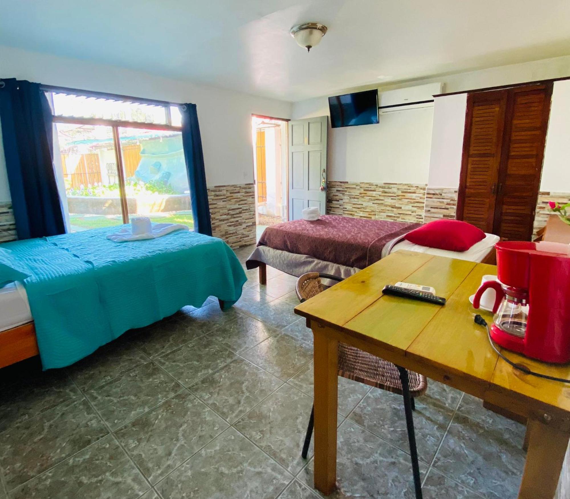 Hospedaje Quepos Dış mekan fotoğraf