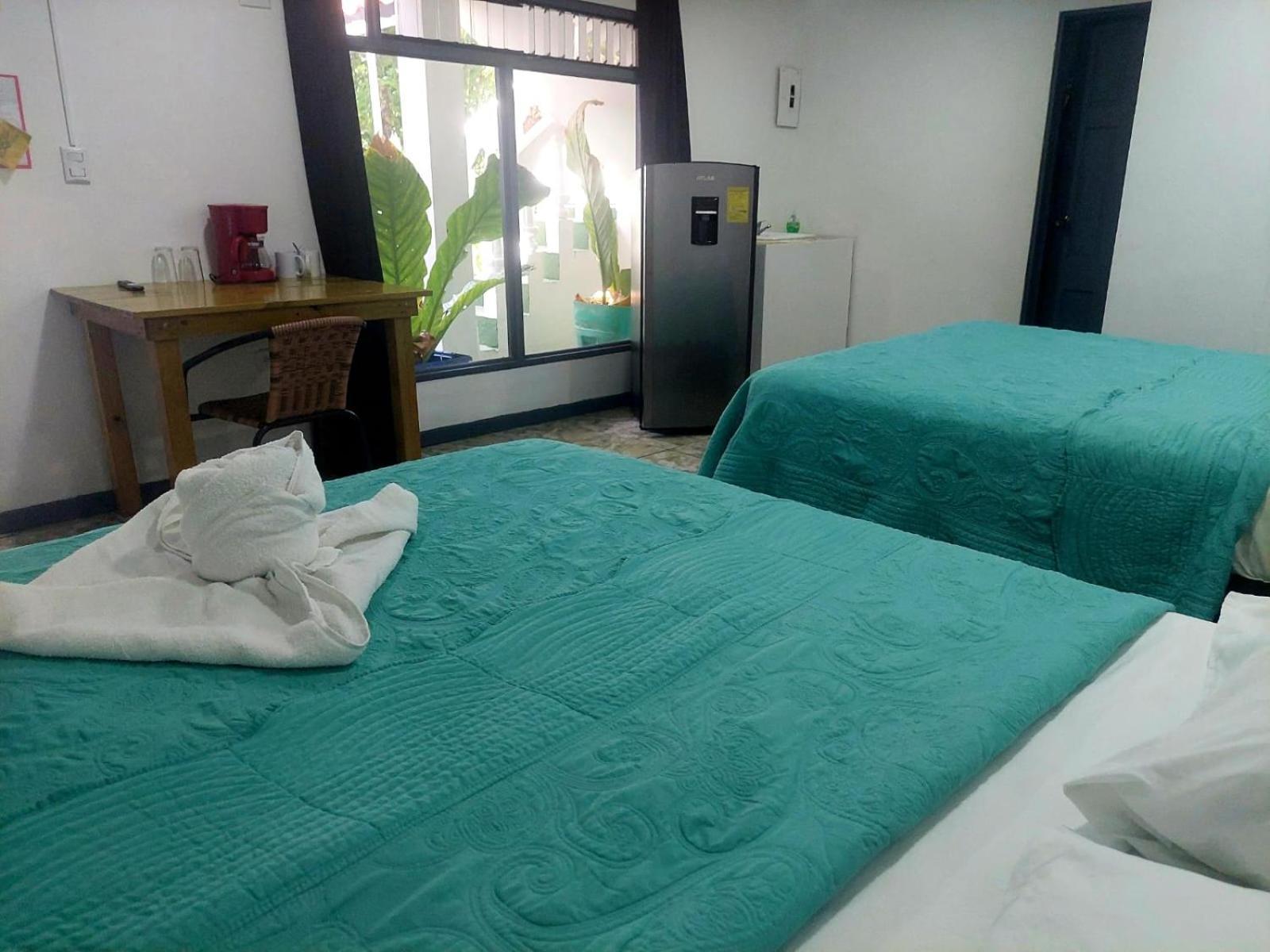 Hospedaje Quepos Dış mekan fotoğraf